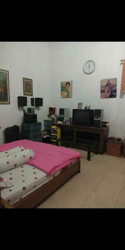 dijual rumah jln sekelimus