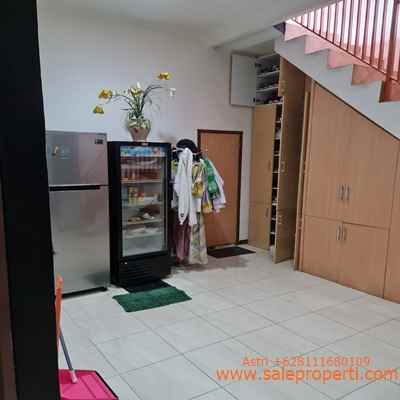 dijual rumah joglo kembangan