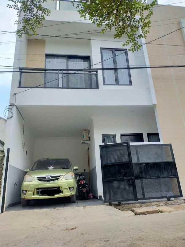 dijual rumah kalibata