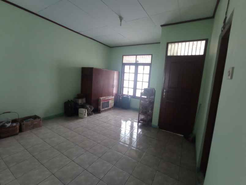 dijual rumah kalibata selatan