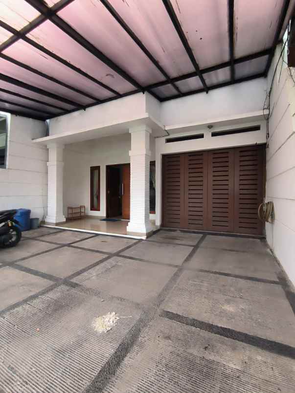 dijual rumah kalibata selatan jakarta