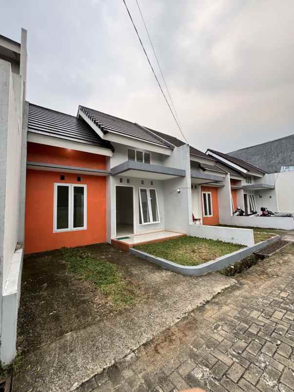 dijual rumah kalimulya cilodong depok