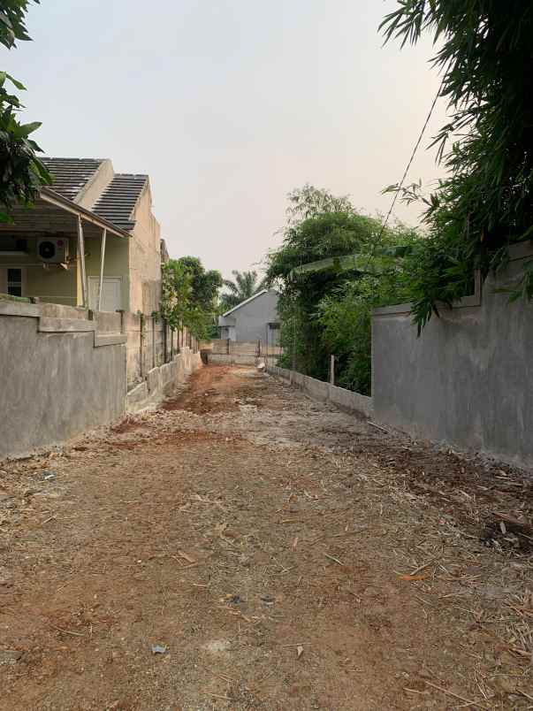 dijual rumah kalisuren