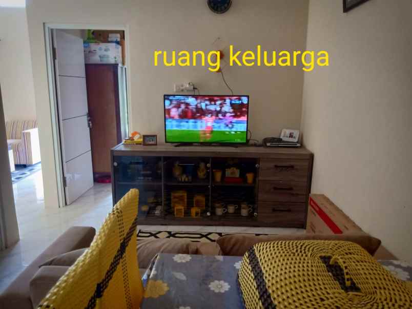 dijual rumah karangploso