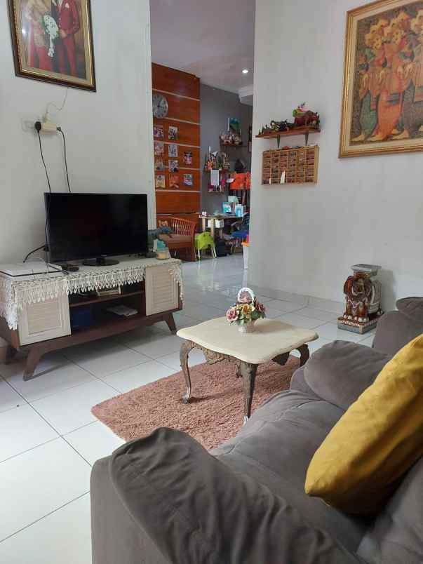 dijual rumah kav ptb dki jalan sabut 1a