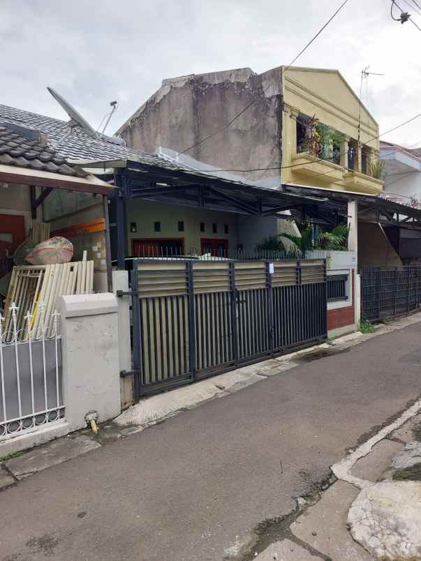 dijual rumah kav ptb dki jalan sabut 1a