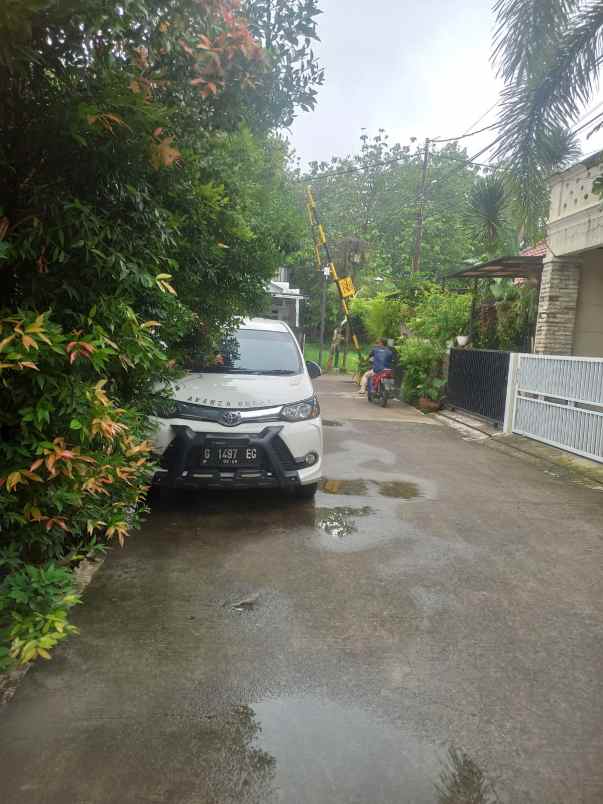 dijual rumah kavling dekat kubah mas