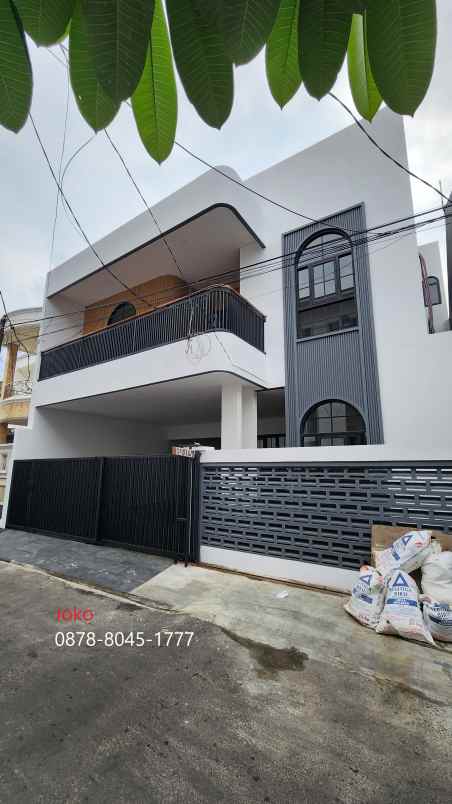 dijual rumah kavling polri ampera