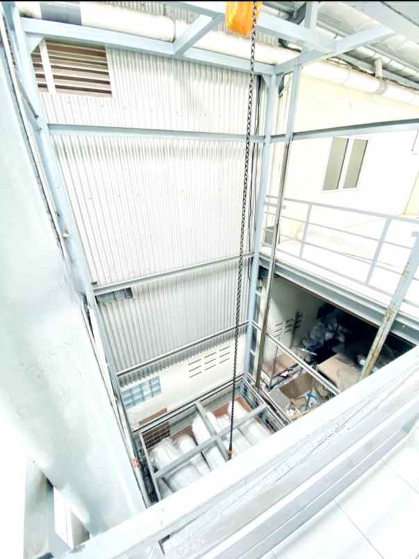 dijual rumah kawasan industri marunda