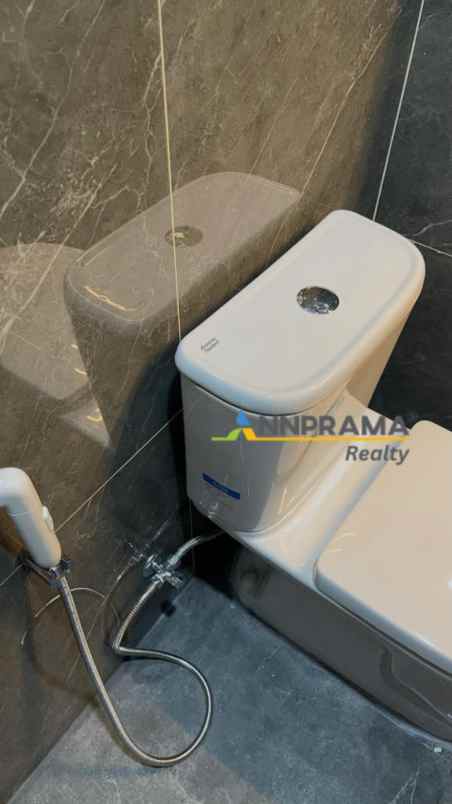 dijual rumah kebagusan