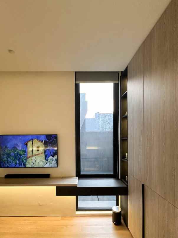 dijual rumah kebayoran bintaro