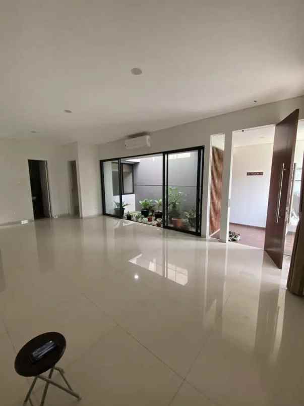 dijual rumah kebayoran infinity bintaro