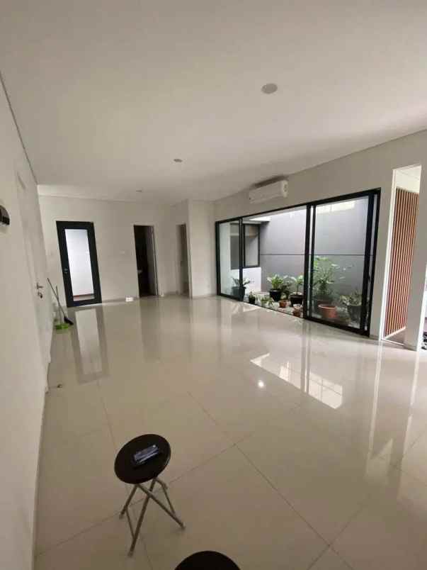 dijual rumah kebayoran infinity bintaro