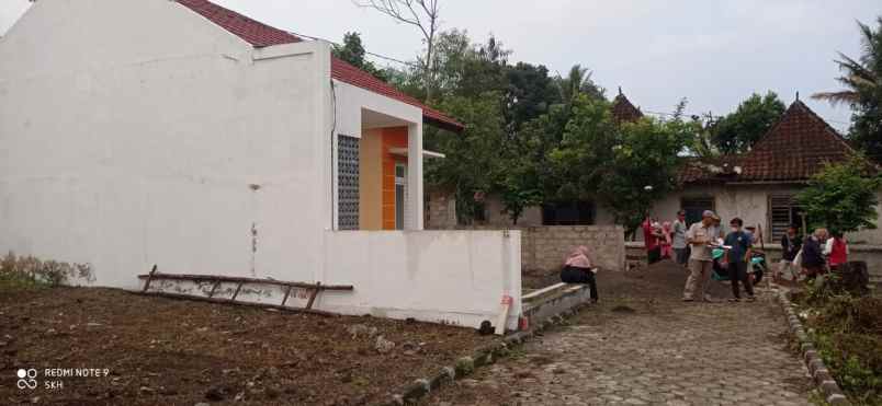 dijual rumah kebonalas manisrenggo