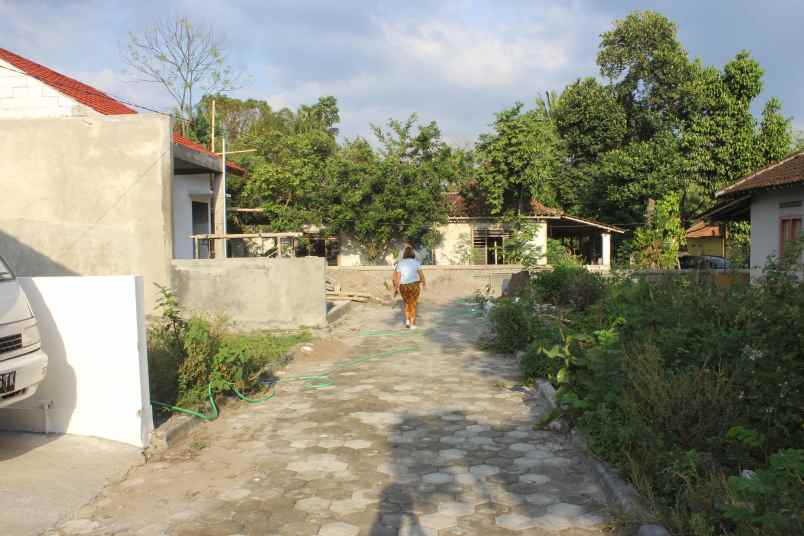 dijual rumah kebonalas manisrenggo