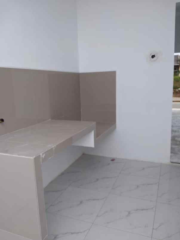 dijual rumah kedungrejo