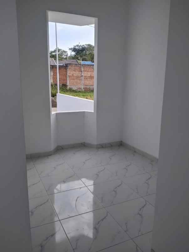 dijual rumah kedungrejo pakis malang