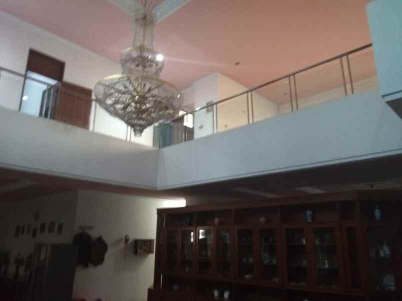 dijual rumah kelapa dua