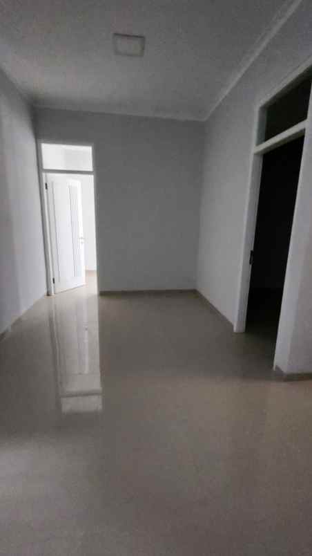 dijual rumah kelapa gading