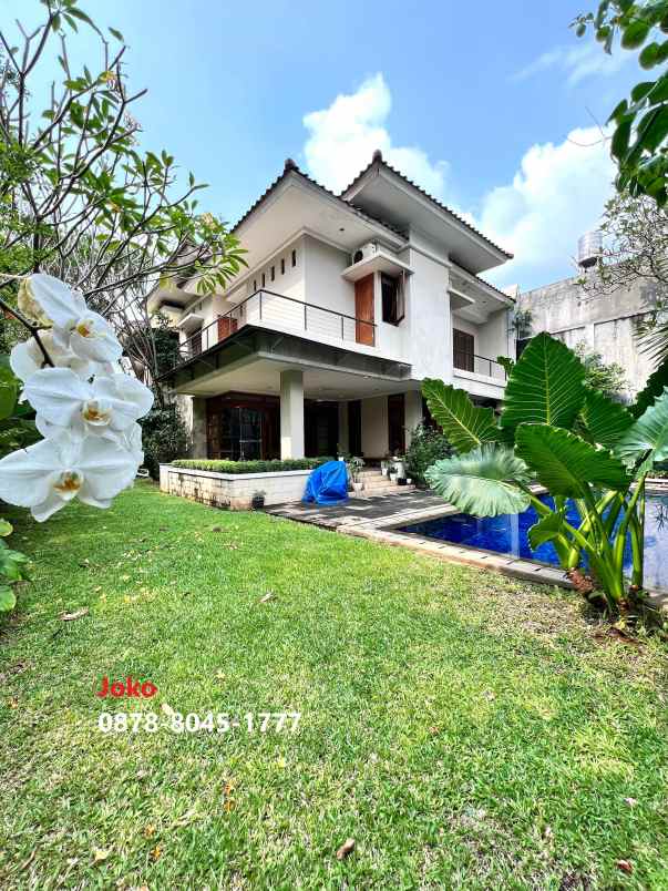 dijual rumah kemang