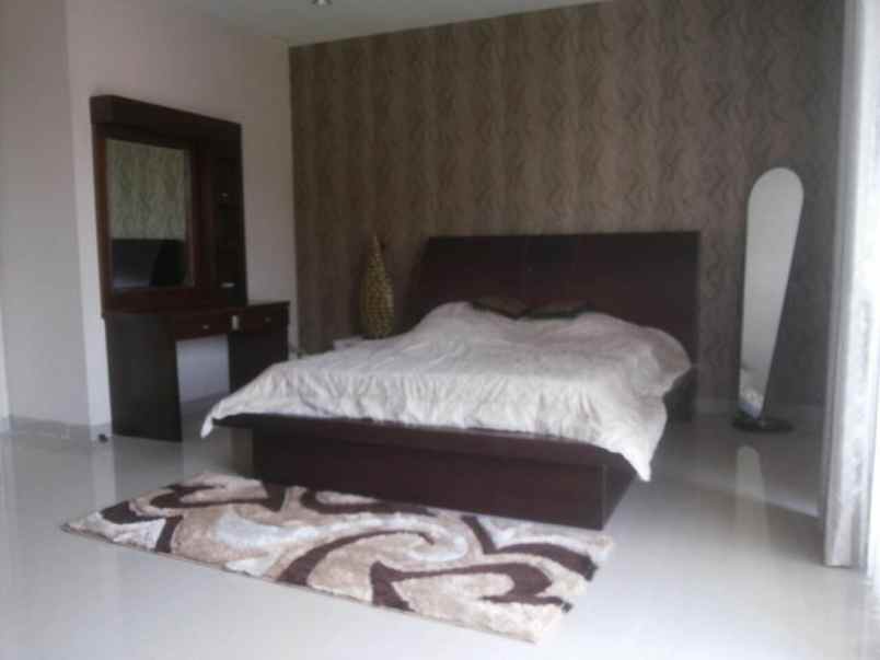 dijual rumah kemang jakarta selatan