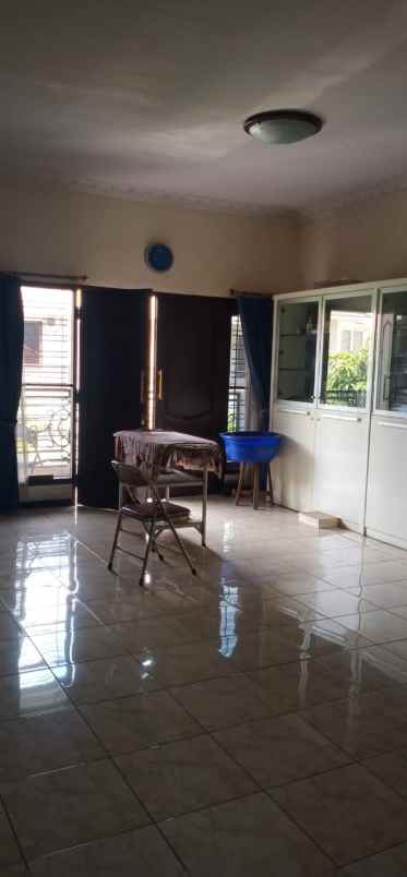 dijual rumah kertajaya