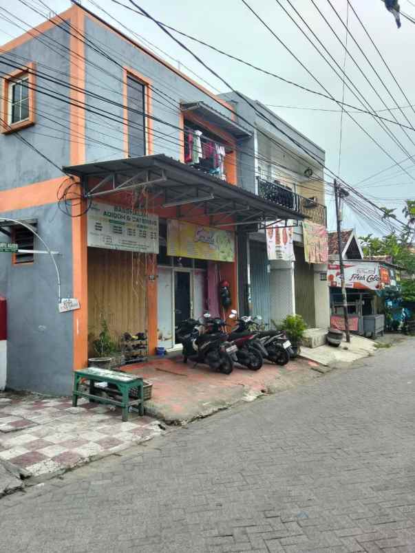 dijual rumah klampis ngasem
