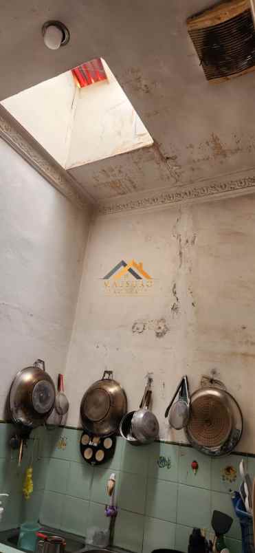 dijual rumah komplek cemara hijau jl metal