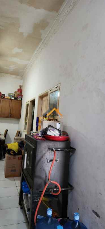 dijual rumah komplek cemara hijau jl metal