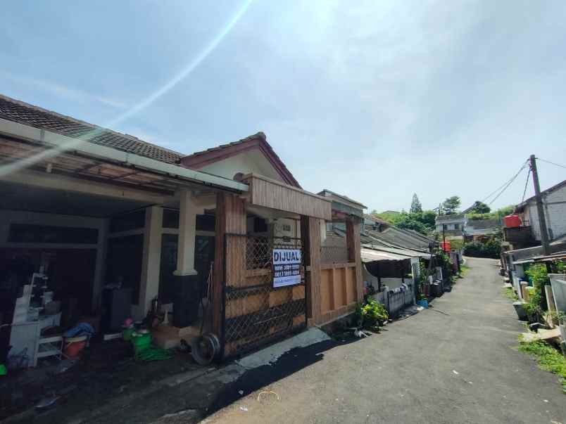 dijual rumah komplek cipageran asri kel