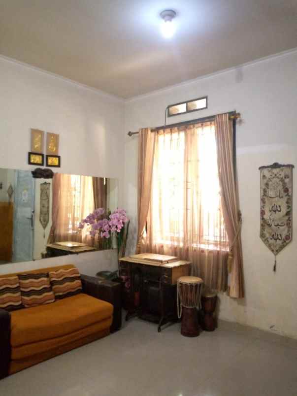 dijual rumah komplek de marrakesh