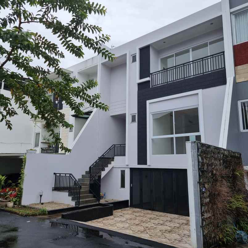 dijual rumah komplek elit kalibata