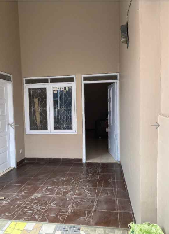 dijual rumah komplek gba1 blok c