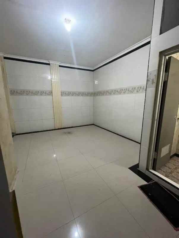 dijual rumah kost aman nyaman pusat kota di petojo