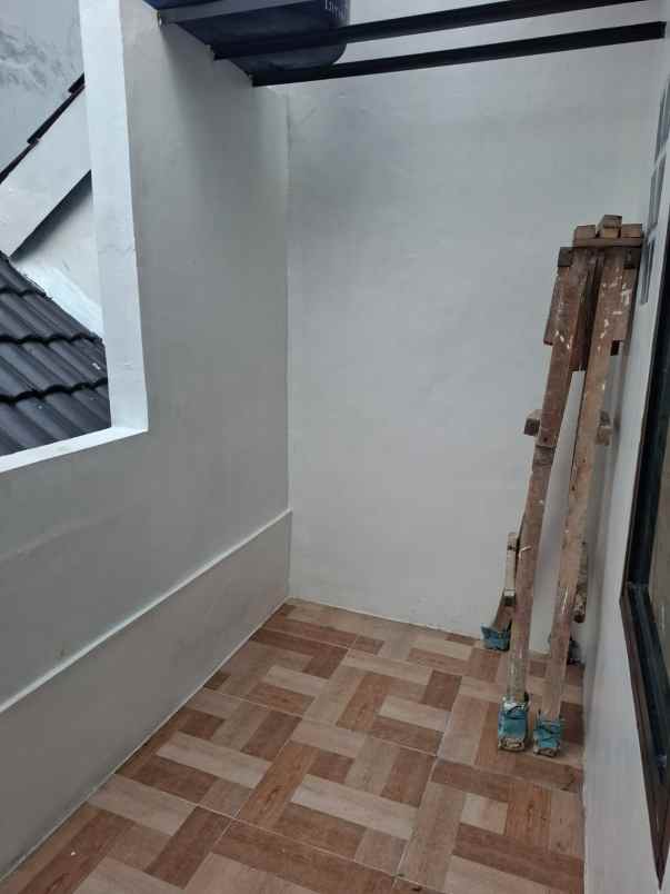 dijual rumah kota harapan indah bekasi