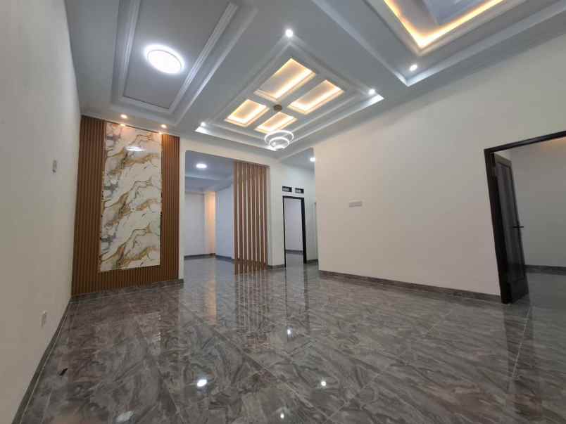 dijual rumah kota harapan indah bekasi