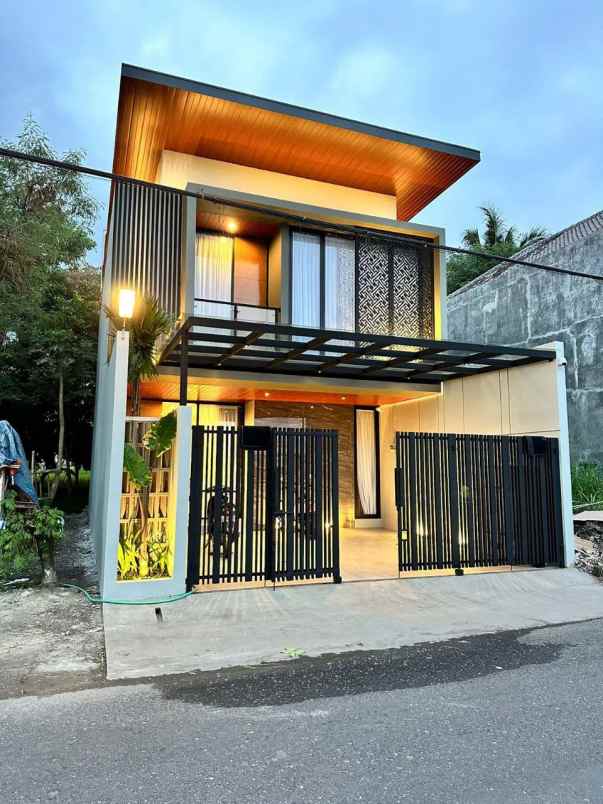 dijual rumah krajan wedomartani