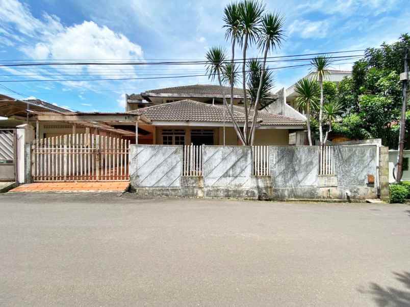 dijual rumah lebak bulus jakarta selatan