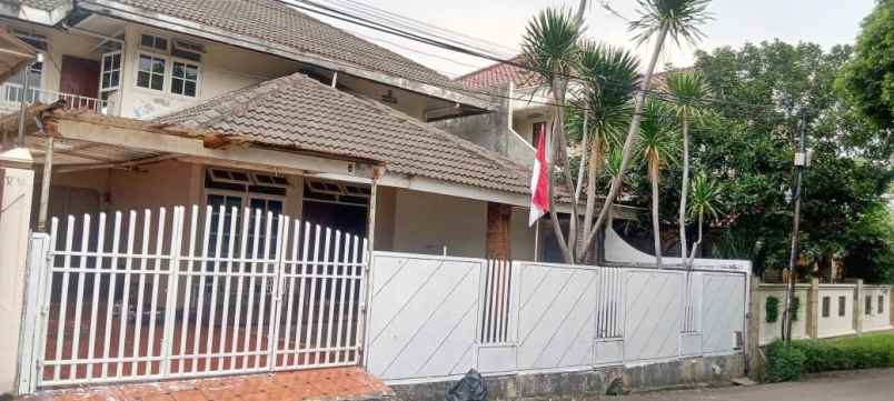 dijual rumah lebak bulus jakarta selatan