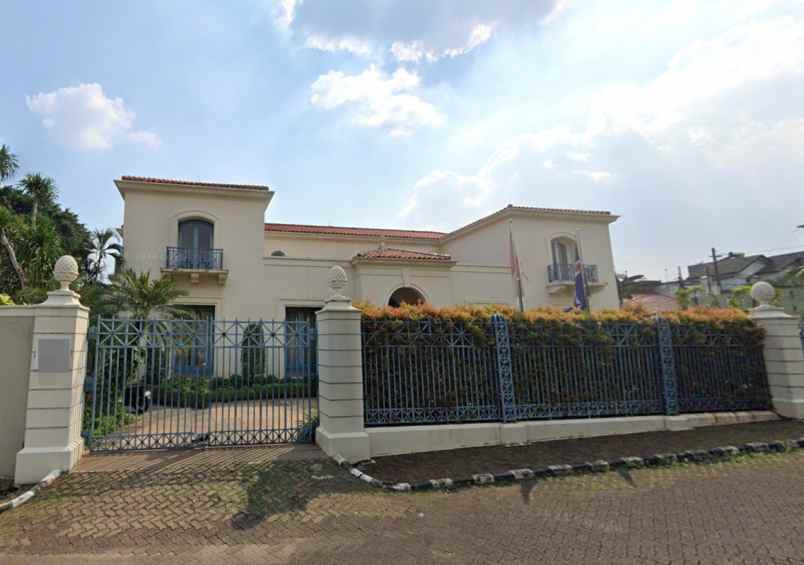 dijual rumah lebak bulus kec cilandak