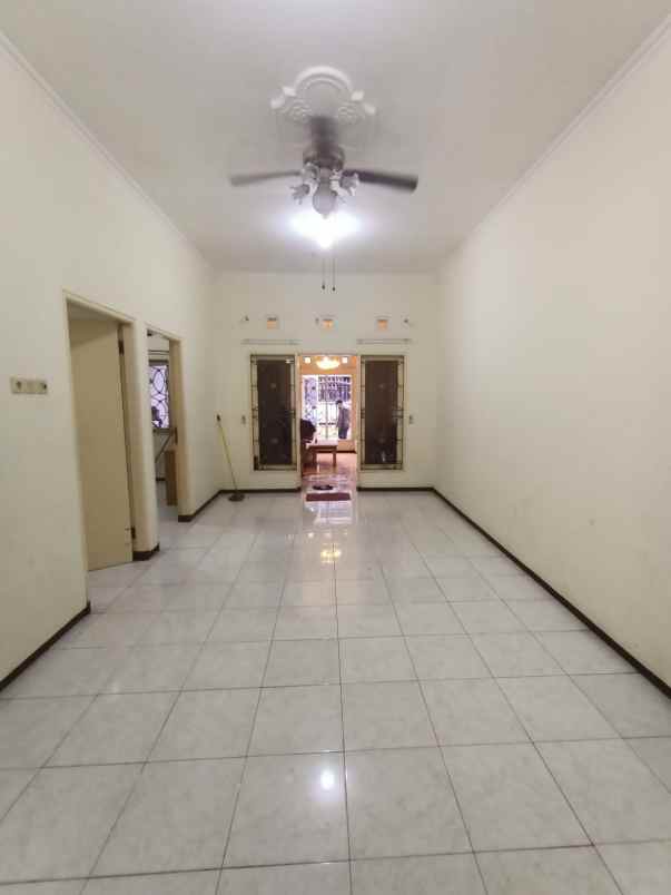 dijual rumah lebak rejo