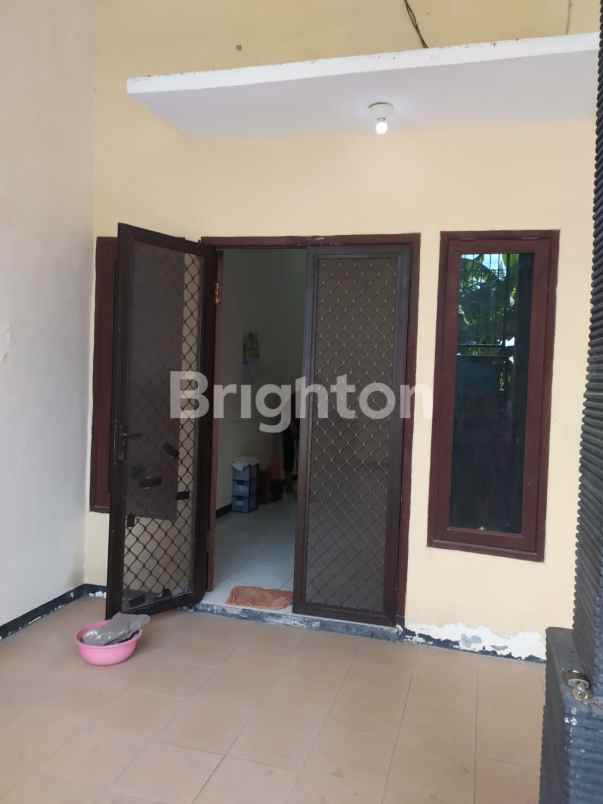 dijual rumah lebak timur