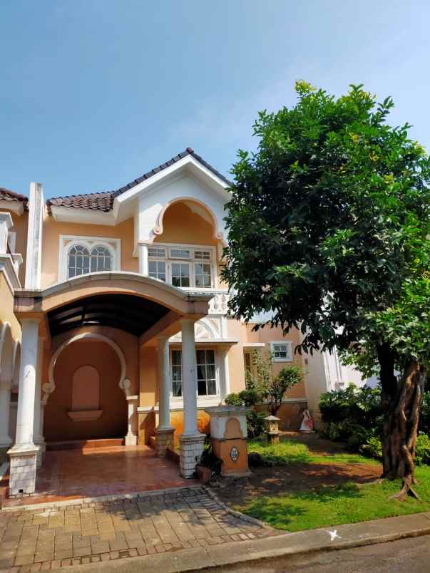 dijual rumah legenda wisata cibubur