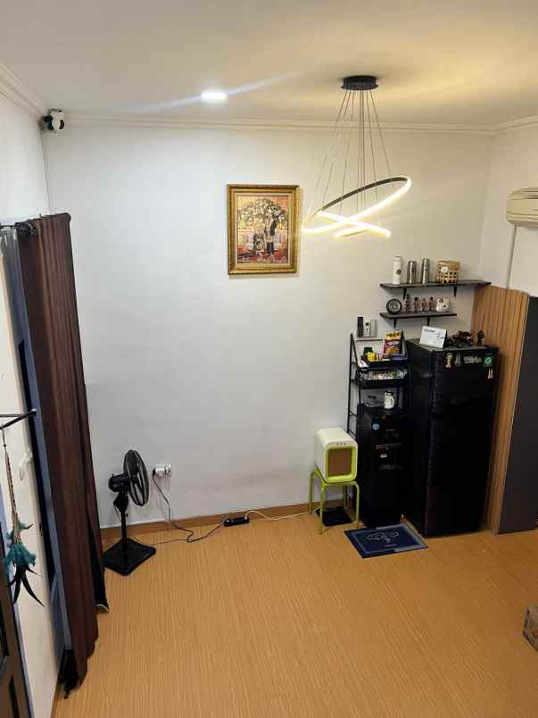 dijual rumah lenteng agung