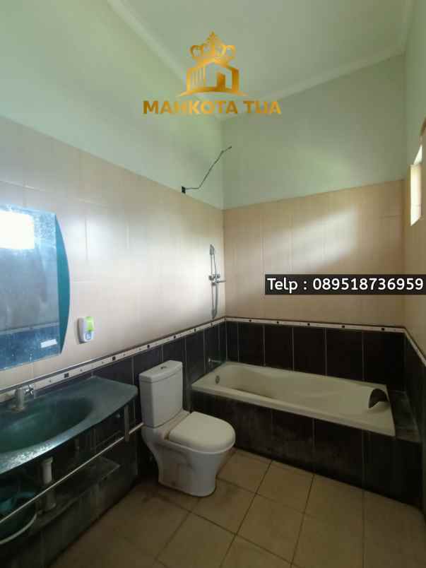 dijual rumah lenteng agung