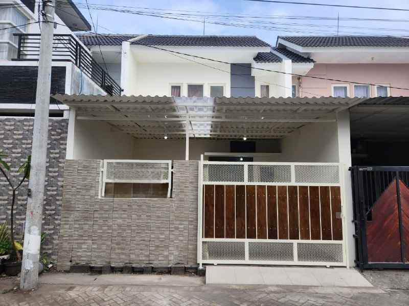 dijual rumah lontar