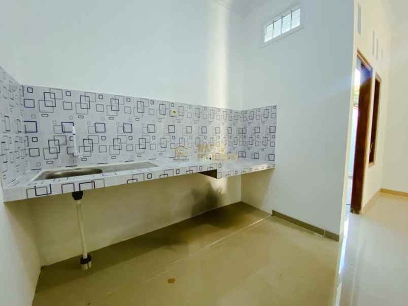 dijual rumah madurejo prambanan sleman