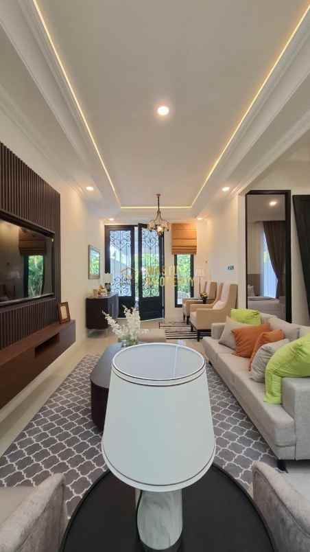 dijual rumah maguwoharjo kec depok kab