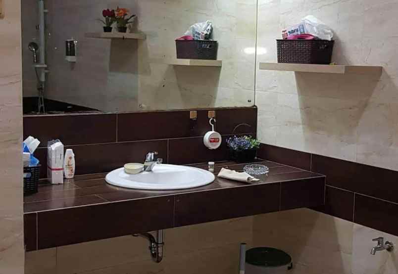 dijual rumah maindroad salendro