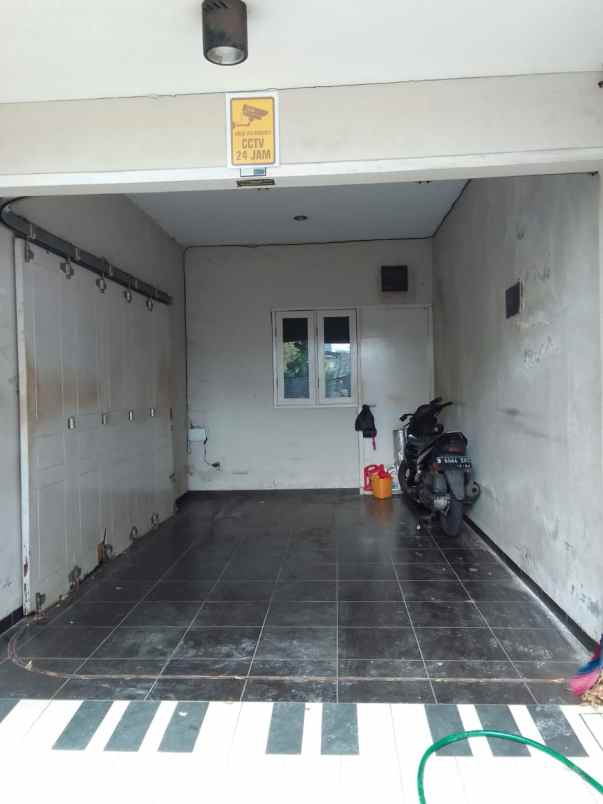 dijual rumah manggarai selatan